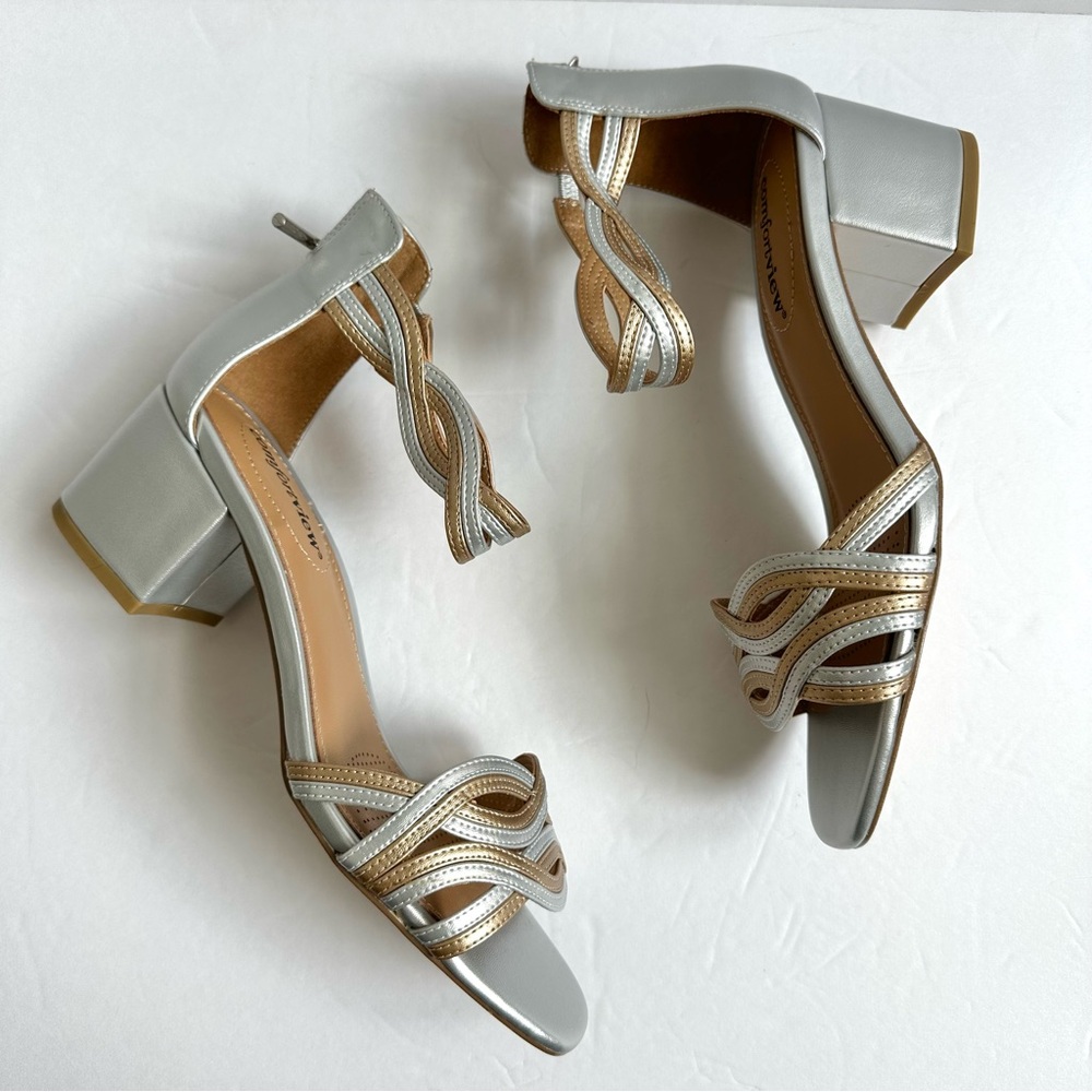 Comfortview Bobbi Silver and Gold Strappy Sandal 8.5 NIB
